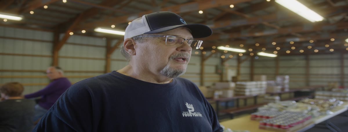 Don Williams at the commodities food distribution